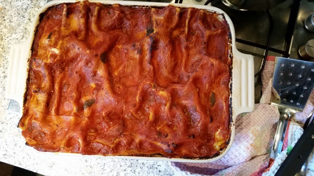 Lasagne napoletane in a oven dish